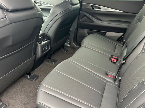 New 2027 INFINITI QX60 Pure w/ Cargo Package AWD/4WD image 12