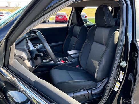 Used 2023 Mitsubishi Outlander ES image 7