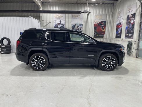 Used 2022 GMC Acadia SLT w/ Preferred Package AWD/4WD image 9