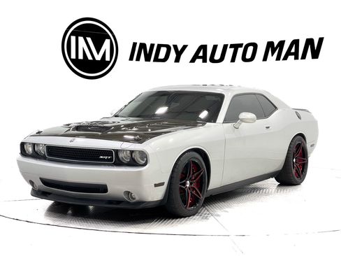Used 2009 Dodge Challenger SRT8 w/ SRT Option Group II RWD image 8