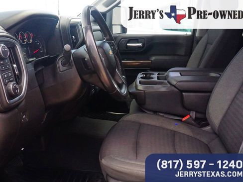 Used 2022 Chevrolet Silverado 2500 LT w/ Convenience Package AWD/4WD image 17