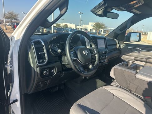 Used 2022 RAM 1500 Big Horn image 9