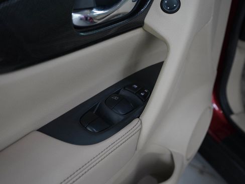 Used 2015 Nissan Rogue SL image 19