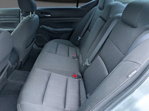 Used 2020 Nissan Altima 2.5 S FWD image 15
