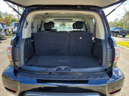 Used 2020 Nissan Armada SL w/ Premium Package image 9