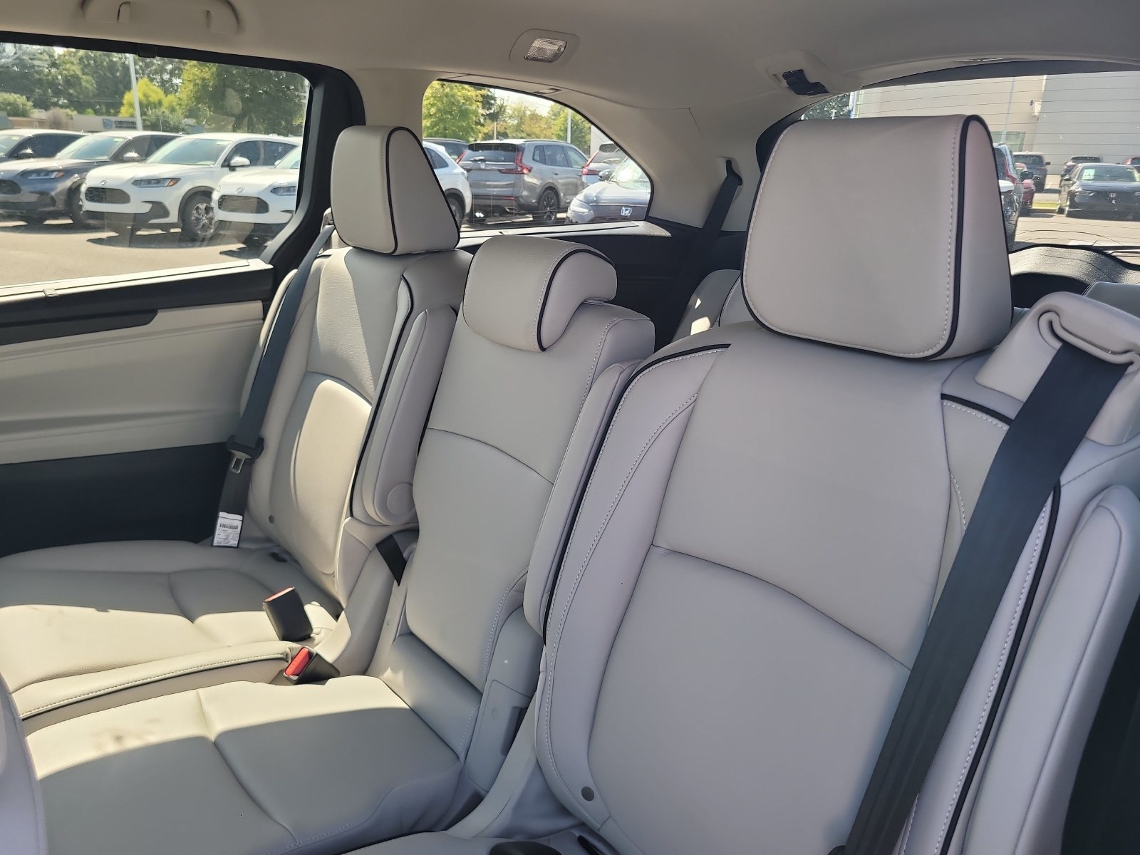 New 2027 Honda Odyssey Touring image 23