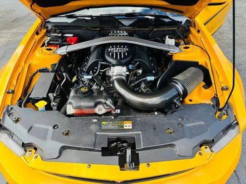 Used 2012 Ford Mustang Boss 302 w/ Boss 302 Accessory Pkg image 21