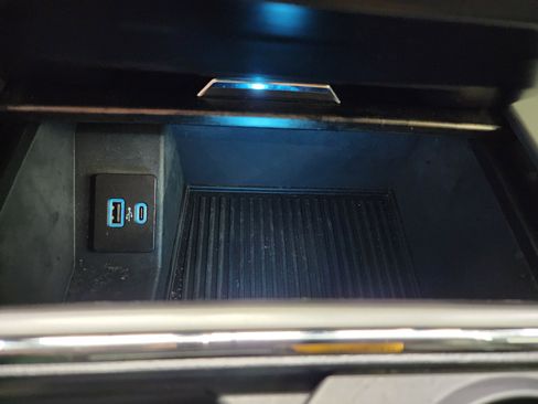 Used 2022 Ford F250 Lariat image 56