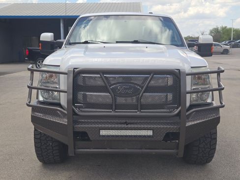 Used 2015 Ford F250 King Ranch w/ FX4 Off-Road Package AWD/4WD image 8