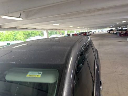 Used 2022 Honda Odyssey Elite image 11