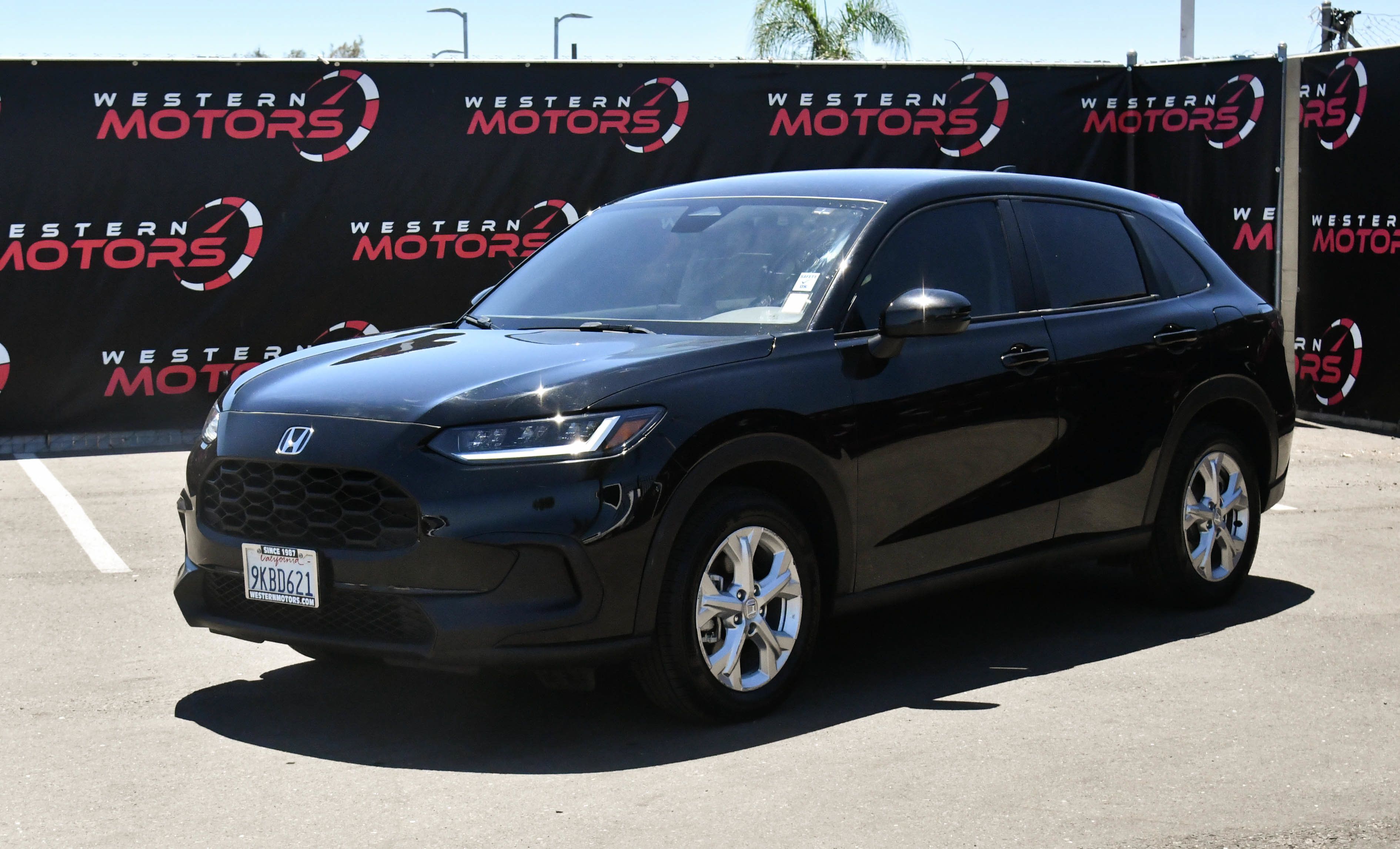Used 2024 Honda HR-V LX image 3