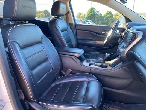 Used 2017 GMC Acadia Denali w/ Technology Package image 24