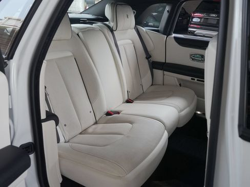 Used 2021 Rolls-Royce Ghost AWD/4WD image 18