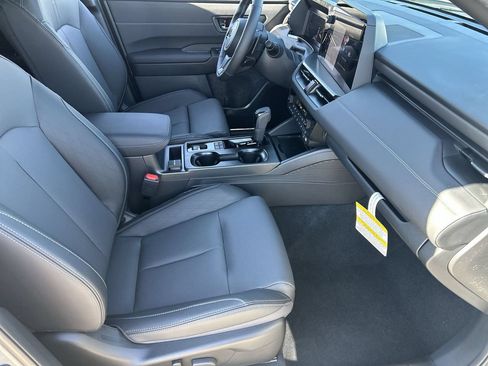 New 2026 Subaru Outback Touring XT AWD/4WD image 8