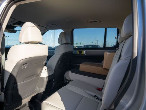 New 2026 Hyundai Santa Fe SEL image 14