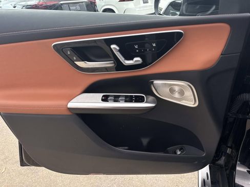 Used 2023 Mercedes-Benz GLC 300 GLC 300 image 19