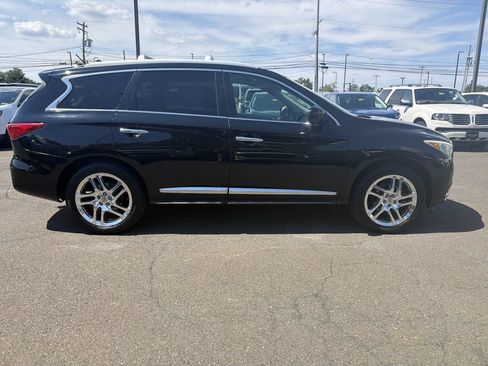 Used 2013 INFINITI JX35 AWD w/ Premium Pkg image 6
