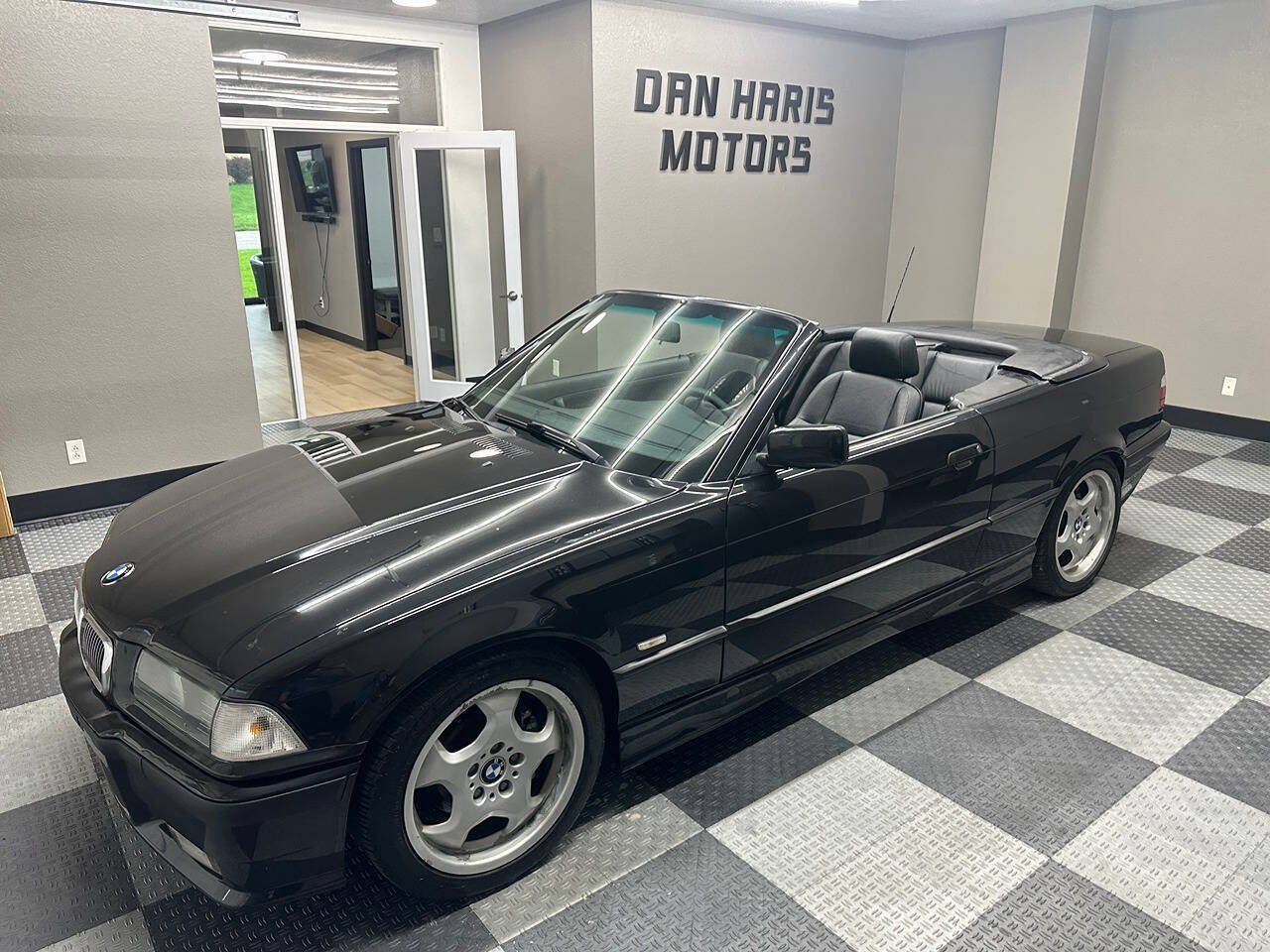 Used 1997 BMW 328i Convertible RWD image 40