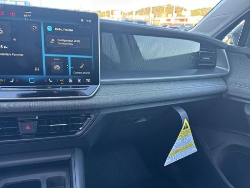 New 2026 Volkswagen Tiguan S image 9