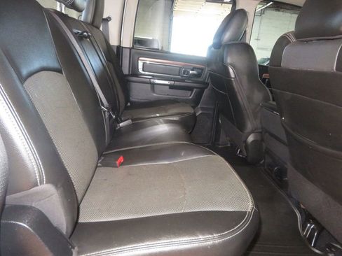 Used 2014 RAM 2500 Laramie image 33