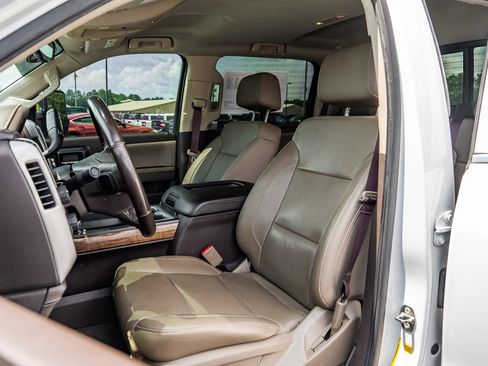 Used 2018 GMC Sierra 1500 SLT w/ Texas SLT Premium Package AWD/4WD image 19