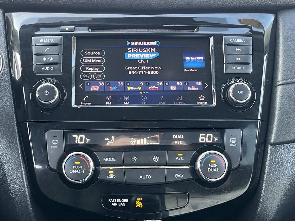 Used 2020 Nissan Rogue SV FWD image 12