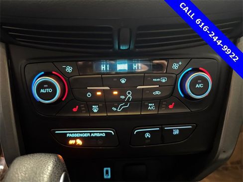 Used 2018 Ford Escape SE image 13