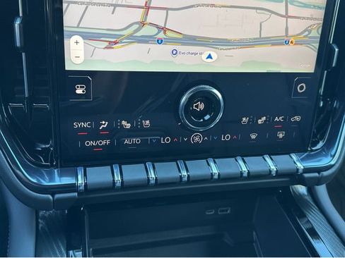 New 2026 GMC Yukon AT4 image 22