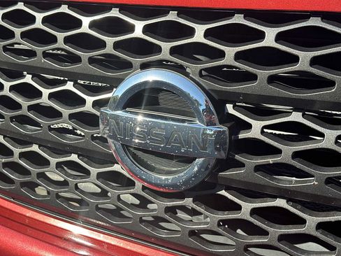 Used 2019 Nissan Titan PRO-4X AWD/4WD image 10