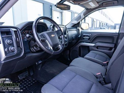 Used 2018 Chevrolet Silverado 1500 LT image 21