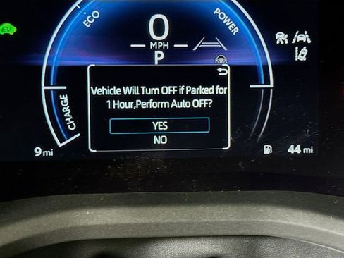 New 2026 Toyota Camry Hybrid AWD/4WD image 12