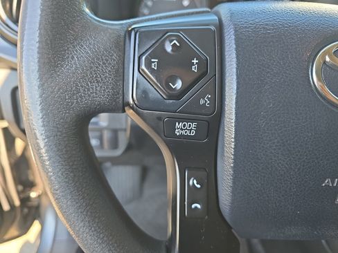 Used 2019 Toyota Tacoma SR image 20