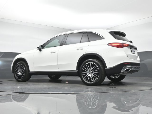 Used 2027 Mercedes-Benz GLC 300 image 38