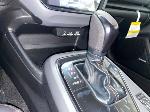 New 2025 Subaru Crosstrek 2.5i Limited image 18