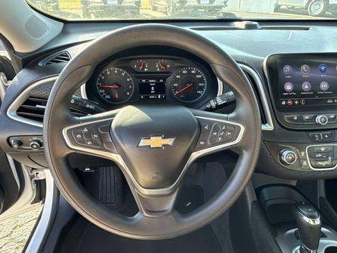 Certified 2020 Chevrolet Malibu LS image 11