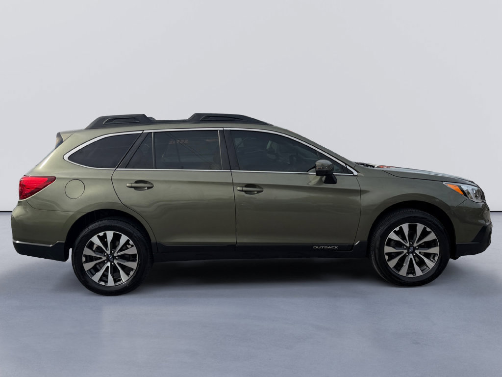 Used 2017 Subaru Outback 2.5i Limited AWD/4WD image 2