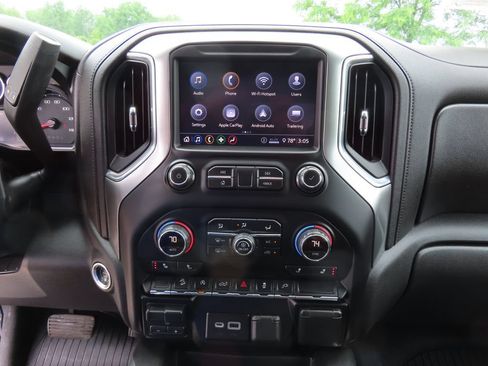 Certified 2020 Chevrolet Silverado 1500 RST AWD/4WD image 22