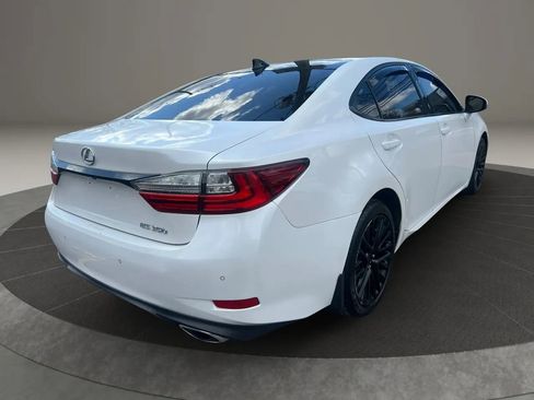 Used 2016 Lexus ES 350 image 5