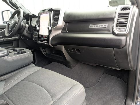 Used 2026 RAM 2500 Big Horn AWD/4WD image 6
