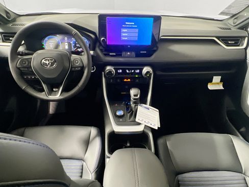 New 2025 Toyota RAV4 XSE image 30