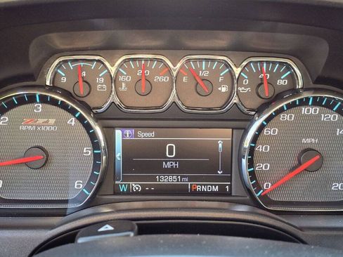 Used 2015 Chevrolet Silverado 2500 LT AWD/4WD image 32