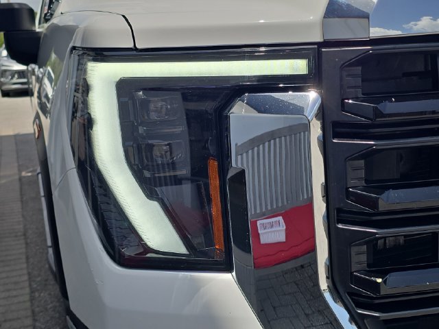 Certified 2024 GMC Sierra 3500 Pro w/ Convenience Package AWD/4WD image 10