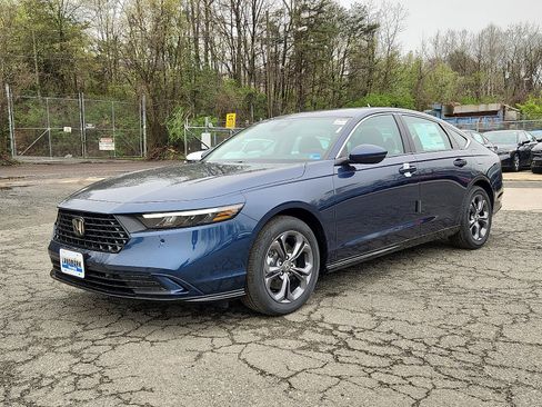 New 2026 Honda Accord EX-L image 1