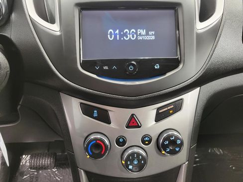 Used 2015 Chevrolet Trax LT w/ LT Plus Package image 13