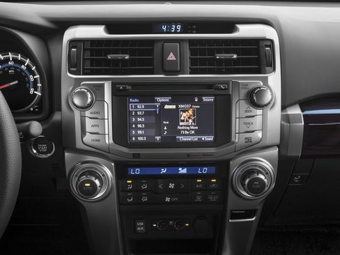 Used 2016 Toyota 4Runner Limited image 10