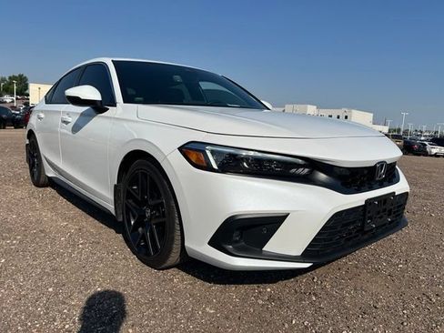 Used 2024 Honda Civic Sport Touring image 8
