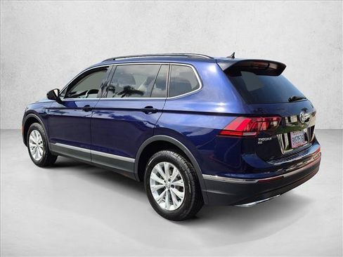 Used 2021 Volkswagen Tiguan SE FWD image 8