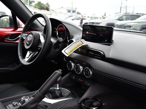 New 2026 MAZDA MX-5 Miata Grand Touring RWD image 25