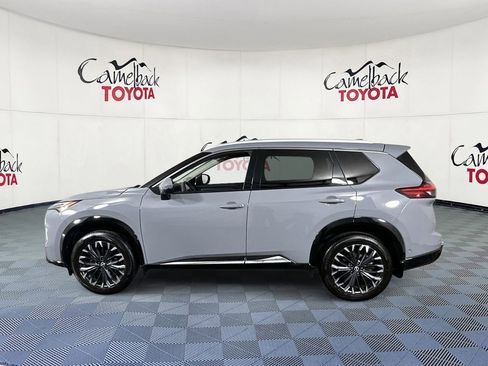 Used 2024 Nissan Rogue Platinum w/ Platinum Premium Package image 4