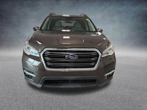 Used 2019 Subaru Ascent Limited w/ Popular Package #2 AWD/4WD image 3